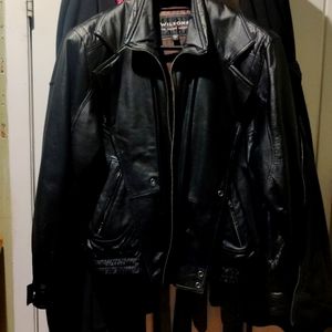 nostalgic Wilson black mens leather jacket, not even broken in no damage no wear